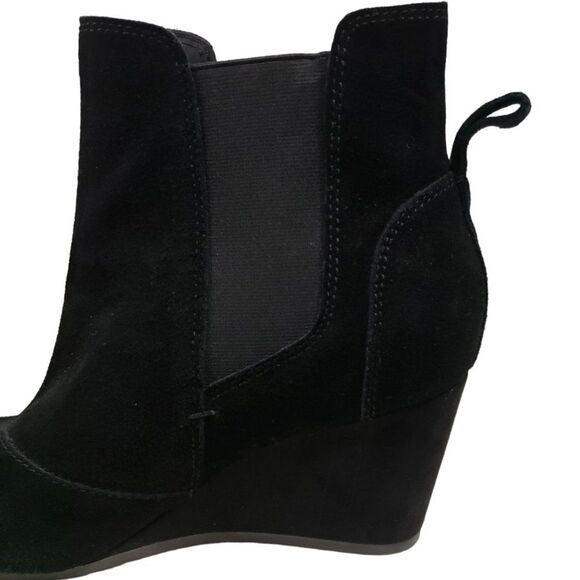 OTBT Ankle Boots Womens 10 M Dodge Black Suede Leather Gore Pull On Wedge Shoe - Picture 4 of 11